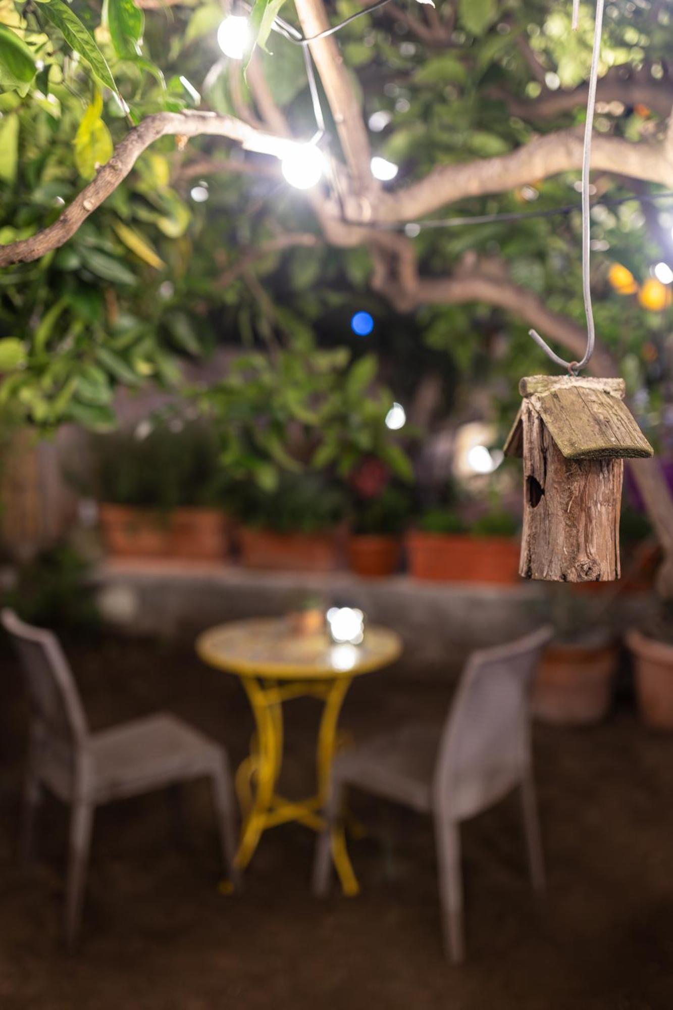 Lauricella Bed And Breakfast Lipari  Exteriör bild